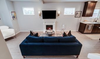 2700 Spark St, Fitchburg, WI 53711