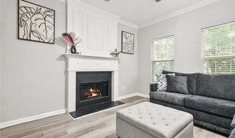 6847 Bridgewood Dr, Austell, GA 30168