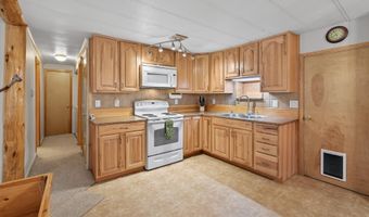 60221 Winnebago Ln, Bend, OR 97702
