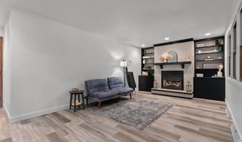 901 S BUCHANAN St, Appleton, WI 54915