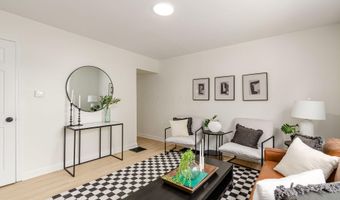 2845 Fremont St, Columbus, OH 43204