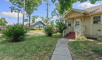 607 NW Jefferson St, Bentonville, AR 72712