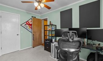1437 Castle Mill Dr, Arnold, MO 63010