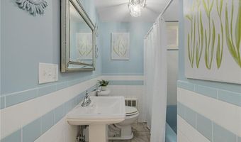 98 Homewood Ave, North Providence, RI 02911