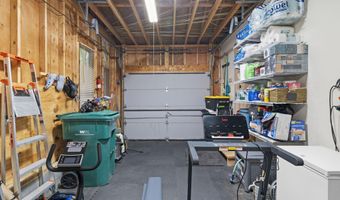 129 Woodbury, Blakeslee, PA 18610