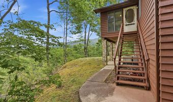 256 Hillside Ln, Andrews, NC 28901