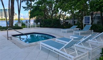 3235 NE 184th St 11103, Aventura, FL 33160