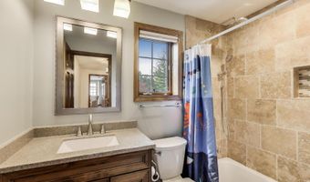 1608 N Douglas Ave, Arlington Heights, IL 60004