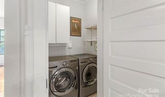 1519 The Plz, Charlotte, NC 28205