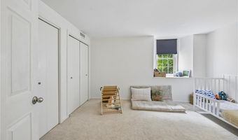 25 Water St 205, East Greenwich, RI 02818