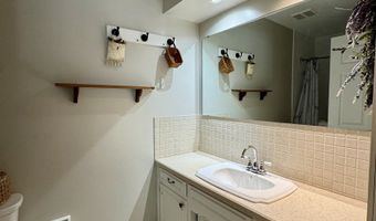 639 W Banta Rd, Indianapolis, IN 46217