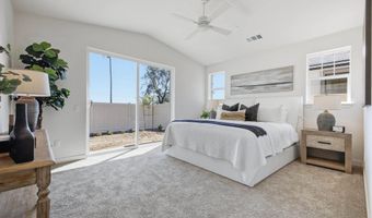 2 W Pine St, Altadena, CA 91001