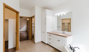 442 Wildwood Dr, Alamogordo, NM 88310