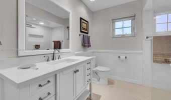 444 Glenbrook Dr, Atlantis, FL 33462