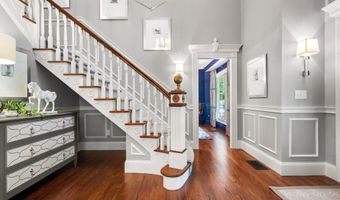 52 Hardy Rd, Bedford, NH 03110