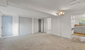 1412 Cambridge Rd, Ann Arbor, MI 48104