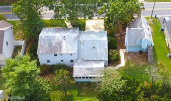 608 Berkeley Ave, Beachwood, NJ 08722
