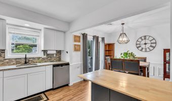 239 Cape May Ave, Bayville, NJ 08721
