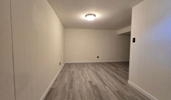 11 GLENWOOD Dr, Dover, DE 19904