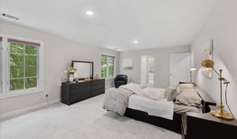 9600 EAGLE RIDGE Dr, Bethesda, MD 20817