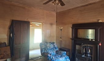880 Sellers Rd, Baxley, GA 31513