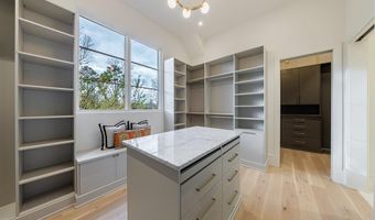 2983 Habersham Ct NW, Atlanta, GA 30305