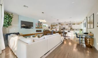 10313 Jade Point Dr, Las Vegas, NV 89135