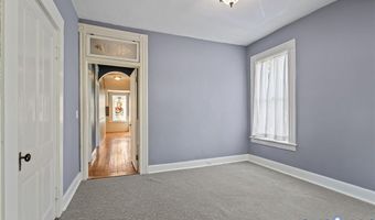 802 S Center St, Ashland, VA 23005