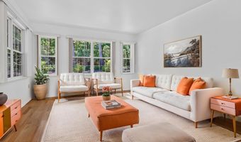 20 Valley Stream Pl, Barnegat, NJ 08005