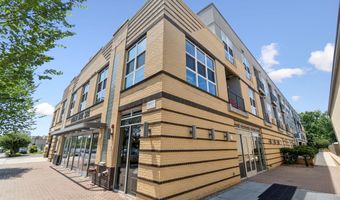 1800 MOUNT VERNON Ave 105, Alexandria, VA 22301