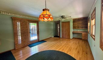 1005 3rd St, Britton, SD 57430