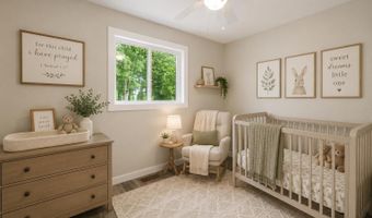 715 E Springfield St, Aurora, MO 65605