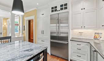 7 Nathan Cutler Dr, Bedford, NH 03110