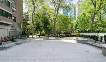8 Whittier Place 4J, Boston, MA 02114
