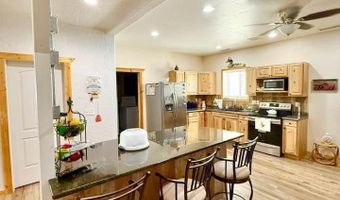 102 Doporto Ct, Carlsbad, NM 88220