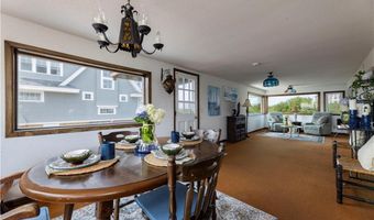 18 Beach Row, Narragansett, RI 02879