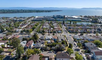 1024 Regent St, Alameda, CA 94501