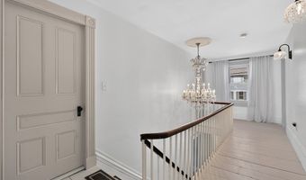 105 South St, Barre, MA 01005