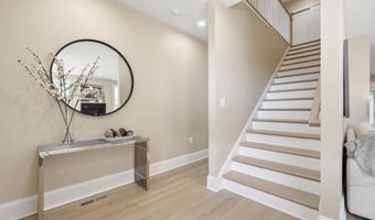 5047 MACARTHUR Blvd NW, Washington, DC 20016