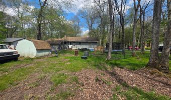 13 Pinetree Rd, Albrightsville, PA 18210