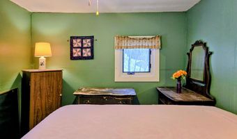 372 River Rd, Avon, ME 04966