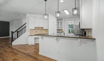 195 Cabots Cove Ct, Alpharetta, GA 30022