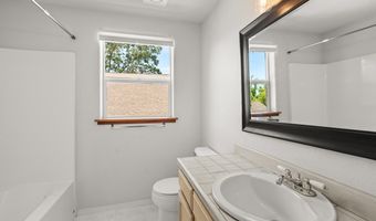 276 Palm Ave, Ashland, OR 97520
