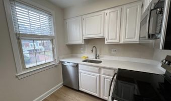 2809 ARLINGTON Blvd 149, Arlington, VA 22201