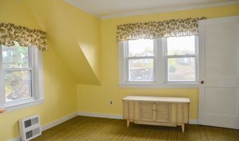 87 Middle Rd, Augusta, ME 04330