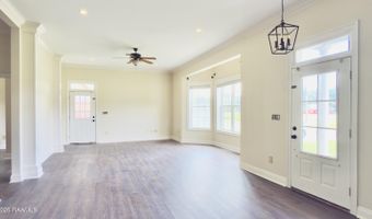 1302 Mcveigh Rd, Arnaudville, LA 70512