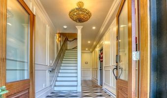 9 Eden St 3, Boston, MA 02129