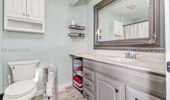 5 Gumtree Rd H-3, Hilton Head Island, SC 29926