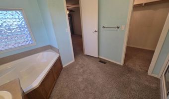 13 Hobo Ln, Alamogordo, NM 88310