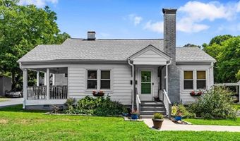 207 Liberty St, Asheboro, NC 27203